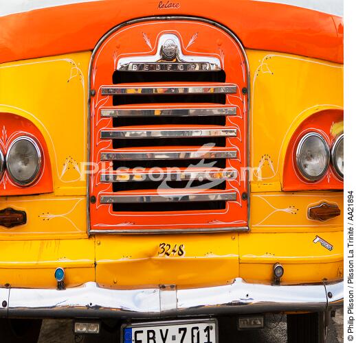 Maltese bus - © Philip Plisson / Plisson La Trinité / AA21894 - Photo Galleries - Malta