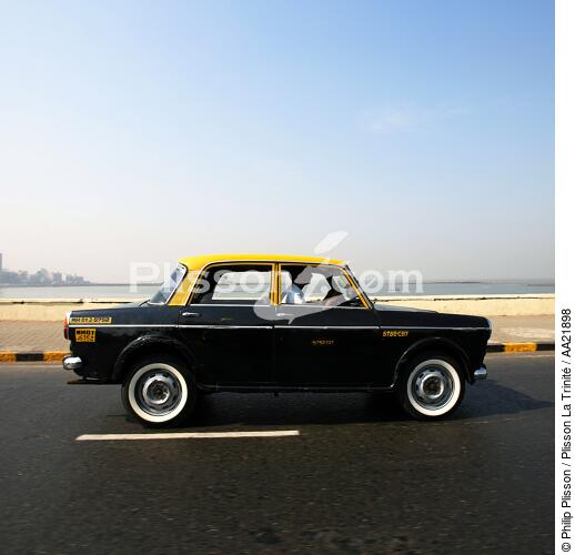 Bombay cab. - © Philip Plisson / Plisson La Trinité / AA21898 - Nos reportages photos - Etats [Inde]