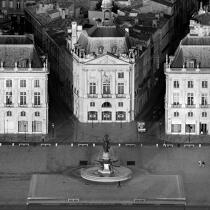 Bordeaux, place de la Bourse. © Philip Plisson / Plisson La Trinité / AA21926 - Nos reportages photos - Noir et blanc