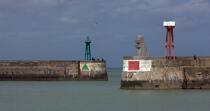 Port-en-Bessin. © Philip Plisson / Plisson La Trinité / AA22141 - Nos reportages photos - Feu de port