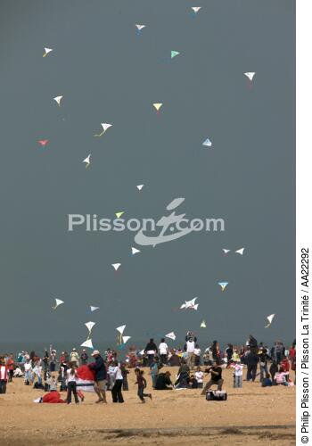Houlgate. - © Philip Plisson / Plisson La Trinité / AA22292 - Nos reportages photos - Sport non nautique