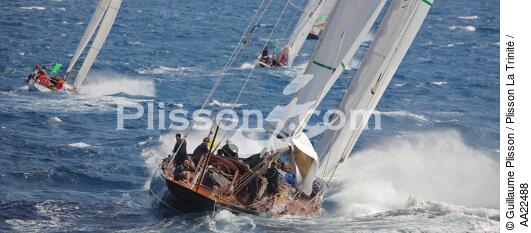 Shamrock V. - © Guillaume Plisson / Plisson La Trinité / AA22488 - Photo Galleries - J Class yacht