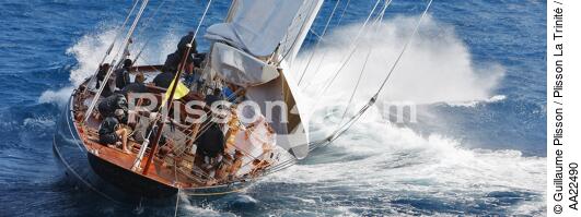 Shamrock V. - © Guillaume Plisson / Plisson La Trinité / AA22490 - Photo Galleries - J Class yacht