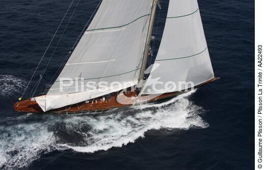 Shamrock V. - © Guillaume Plisson / Plisson La Trinité / AA22493 - Photo Galleries - J Class yacht