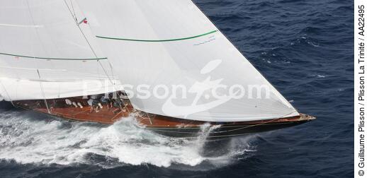 Shamrock V. - © Guillaume Plisson / Plisson La Trinité / AA22495 - Photo Galleries - Classic Yachting