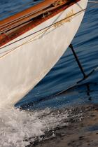 Le centenaire de Tuiga. © Guillaume Plisson / Plisson La Trinité / AA22545 - Nos reportages photos - Elément d'un bateau