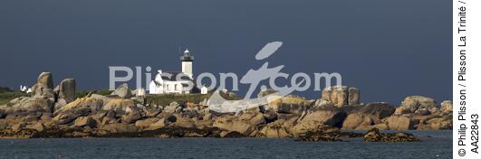 Brignogan and his lighthouse. - © Philip Plisson / Plisson La Trinité / AA22843 - Photo Galleries - Lighthouse [29]