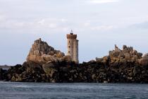 Le phare de la Croix à l'entrée du Trieux. © Philip Plisson / Plisson La Trinité / AA23094 - Nos reportages photos - Rivière [22]