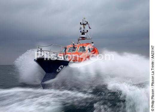 Canot de sauvetage - SNSM - © Philip Plisson / Plisson La Trinité / AA23147 - Nos reportages photos - Canot de sauvetage