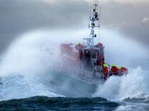Canot de sauvetage - SNSM © Philip Plisson / Plisson La Trinité / AA23163 - Nos reportages photos - Sauveteur en mer
