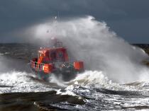 Lifeboat. © Philip Plisson / Plisson La Trinité / AA23164 - Photo Galleries - Rough seas