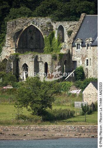 The abbey of Beauport near Paimpol. - © Philip Plisson / Plisson La Trinité / AA23323 - Photo Galleries - Abbey
