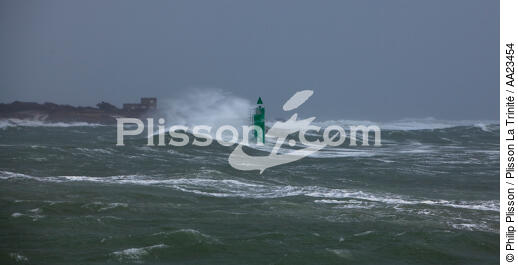 Gale on Quiberon - © Philip Plisson / Plisson La Trinité / AA23454 - Photo Galleries - Storms