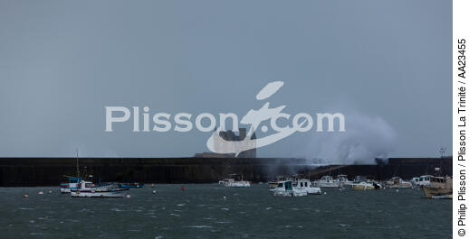 Gale on Quiberon - © Philip Plisson / Plisson La Trinité / AA23455 - Photo Galleries - Storms