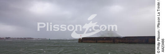 Gale on Quiberon - © Philip Plisson / Plisson La Trinité / AA23466 - Photo Galleries - Storm at sea