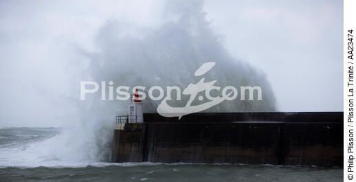 Gale on Quiberon - © Philip Plisson / Plisson La Trinité / AA23474 - Photo Galleries - Storm at sea