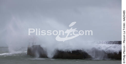Gale on Quiberon - © Philip Plisson / Plisson La Trinité / AA23485 - Photo Galleries - Storms
