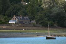 On the Jaudy river. © Philip Plisson / Plisson La Trinité / AA23561 - Photo Galleries - From Paimpol to Sept-Iles