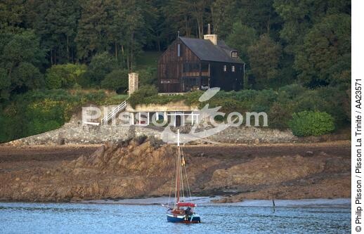 On the Jaudy river. - © Philip Plisson / Plisson La Trinité / AA23571 - Photo Galleries - From Paimpol to Sept-Iles