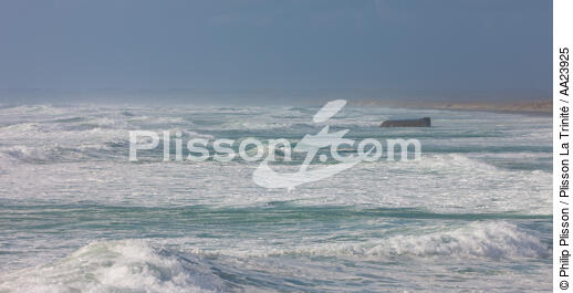 Bay of Audierne - © Philip Plisson / Plisson La Trinité / AA23925 - Photo Galleries - Storm at sea