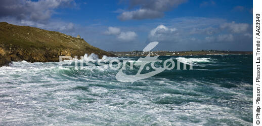 Plogoff point - © Philip Plisson / Plisson La Trinité / AA23949 - Photo Galleries - Storm at sea