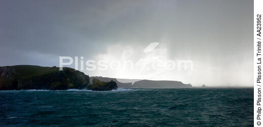 Sizun Cap - © Philip Plisson / Plisson La Trinité / AA23952 - Photo Galleries - Storm at sea
