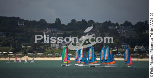 Locquirec in Brittany. - © Philip Plisson / Plisson La Trinité / AA24129 - Photo Galleries - Sailing school