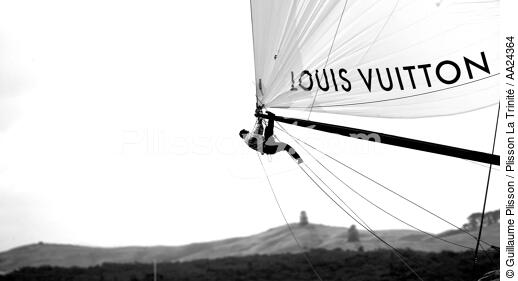Louis Vuitton Pacific Series - © Guillaume Plisson / Plisson La Trinité / AA24364 - Nos reportages photos - Monocoque de course