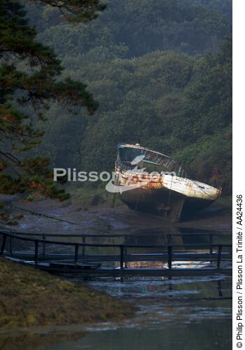 Aber Wrac'h. - © Philip Plisson / Plisson La Trinité / AA24436 - Photo Galleries - Shipwreck