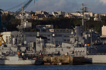 L'Arsenal à Brest © Philip Plisson / Plisson La Trinité / AA24829 - Nos reportages photos - Marine nationale