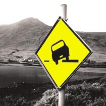 Road sign © Philip Plisson / Plisson La Trinité / AA24869 - Photo Galleries - Road transport
