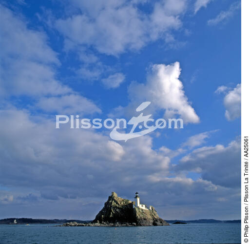 Phare de l'Ile Louët - © Philip Plisson / Plisson La Trinité / AA25061 - Nos reportages photos - Ile [29]