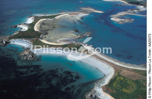 L'île d'Er à l'entrée du Jaudy. - © Philip Plisson / Plisson La Trinité / AA25073 - Nos reportages photos - Côtes d'Armor