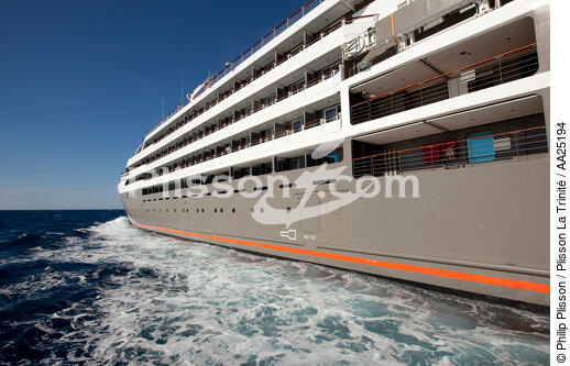 Le Boréal - © Philip Plisson / Plisson La Trinité / AA25194 - Photo Galleries - Big Cruises
