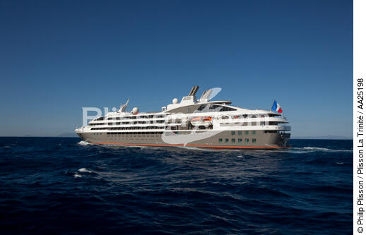 Le Boréal - © Philip Plisson / Plisson La Trinité / AA25198 - Photo Galleries - Big Cruises