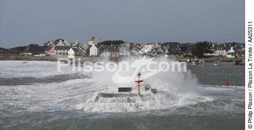 Lesconil - © Philip Plisson / Plisson La Trinité / AA25311 - Photo Galleries - Storm at sea