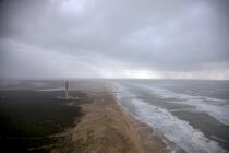 La Coubre beach © Philip Plisson / Pêcheur d’Images / AA25685 - Photo Galleries - Stormy sky