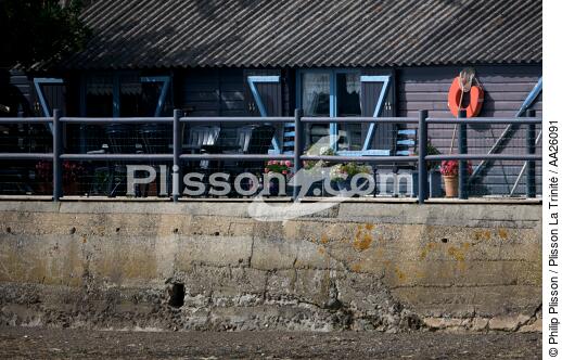 Sur la rivière du Faou. - © Philip Plisson / Plisson La Trinité / AA26091 - Nos reportages photos - Rivière [29]