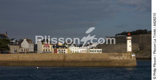 The port of Palais on Belle-Ile. - © Philip Plisson / Plisson La Trinité / AA26210 - Photo Galleries - Palais [The]
