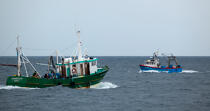 Sardine fishing boat . © Philip Plisson / Pêcheur d’Images / AA26417 - Photo Galleries - Sardine Fishing
