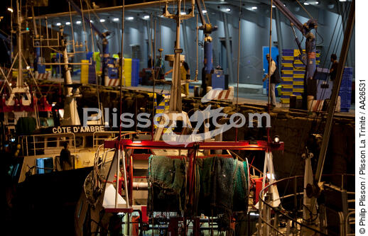 Le port de pêche de Kéroman à Lorient. - © Philip Plisson / Plisson La Trinité / AA26531 - Nos reportages photos - Bateau de pêche