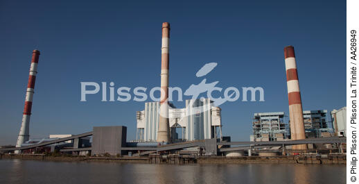 Centrale thermique de Cordemais - © Philip Plisson / Plisson La Trinité / AA26949 - Nos reportages photos - Industrie pétrolière