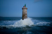 The grand Charpentier lighthouse © Philip Plisson / Plisson La Trinité / AA27074 - Photo Galleries - Night
