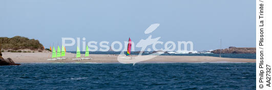 L'île d'Aganton - © Philip Plisson / Plisson La Trinité / AA27327 - Nos reportages photos - Catamaran de sport