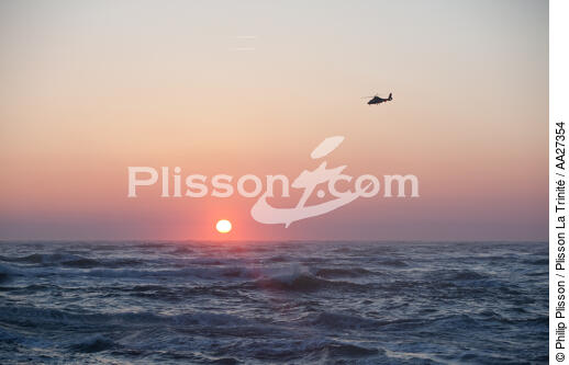 French Navy - © Philip Plisson / Plisson La Trinité / AA27354 - Photo Galleries - Air transport