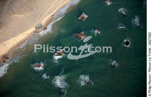 Le Cap Ferret - © Philip Plisson / Plisson La Trinité / AA27582 - Nos reportages photos - Marée haute