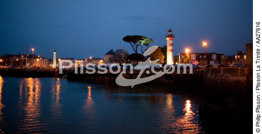 La Rochelle - © Philip Plisson / Plisson La Trinité / AA27616 - Nos reportages photos - Nuit
