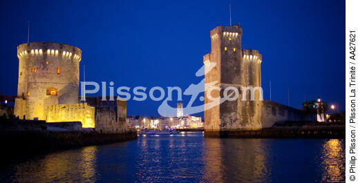 La Rochelle - © Philip Plisson / Plisson La Trinité / AA27621 - Photo Galleries - Night