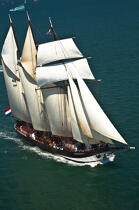 La Semaine du Golfe 2011. © Philip Plisson / Plisson La Trinité / AA28078 - Photo Galleries - Tall ship / Sailing ship