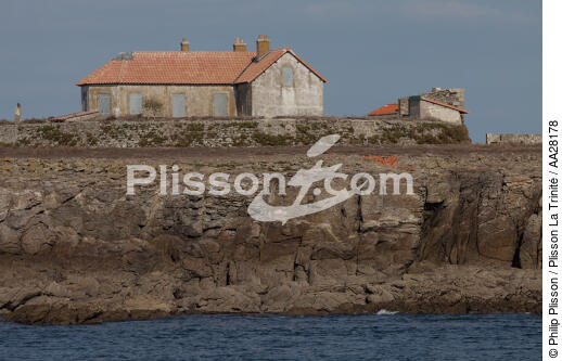 Le Pilier island - © Philip Plisson / Plisson La Trinité / AA28178 - Photo Galleries - Lighthouse [85]